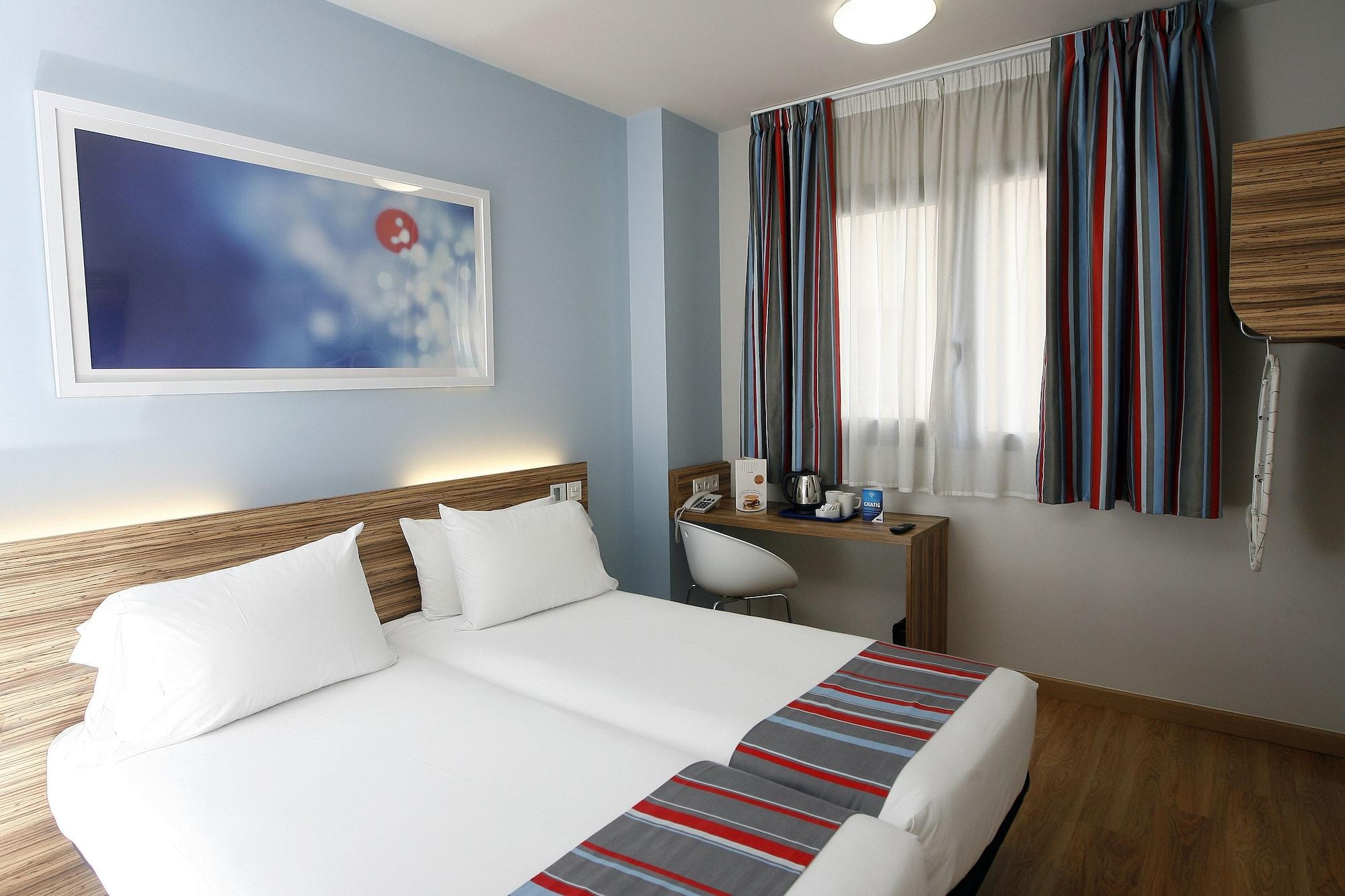 Travelodge Madrid Metropolitano Bagian luar foto