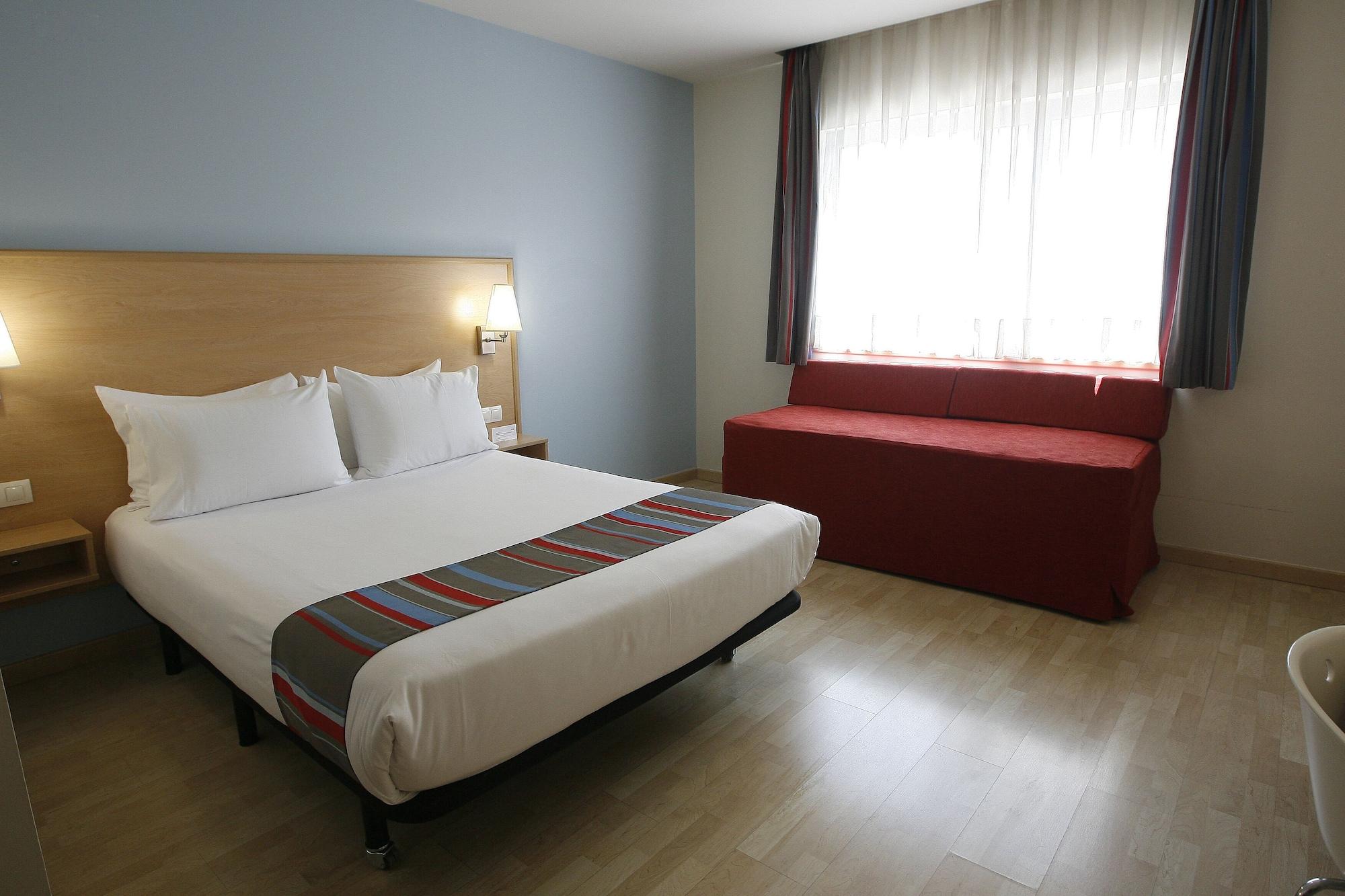 Travelodge Madrid Metropolitano Bagian luar foto
