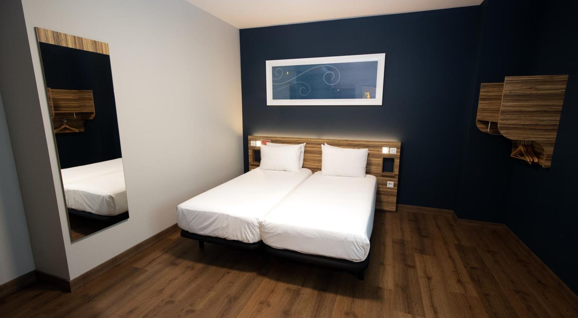 Travelodge Madrid Metropolitano Ruang foto